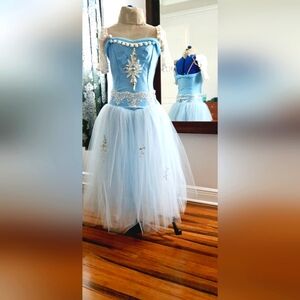 Halloween ? Frozen? Romantic Tutu Midcalf To Ankle Lenght